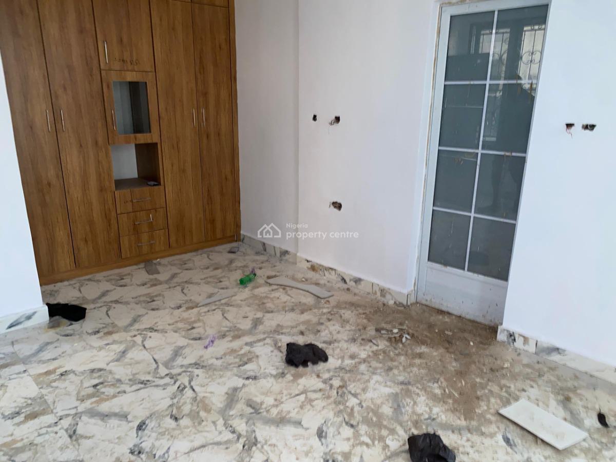 3 Bedroom Available, Behind Paradise, Life Camp, Abuja, Flat / Apartment for Rent