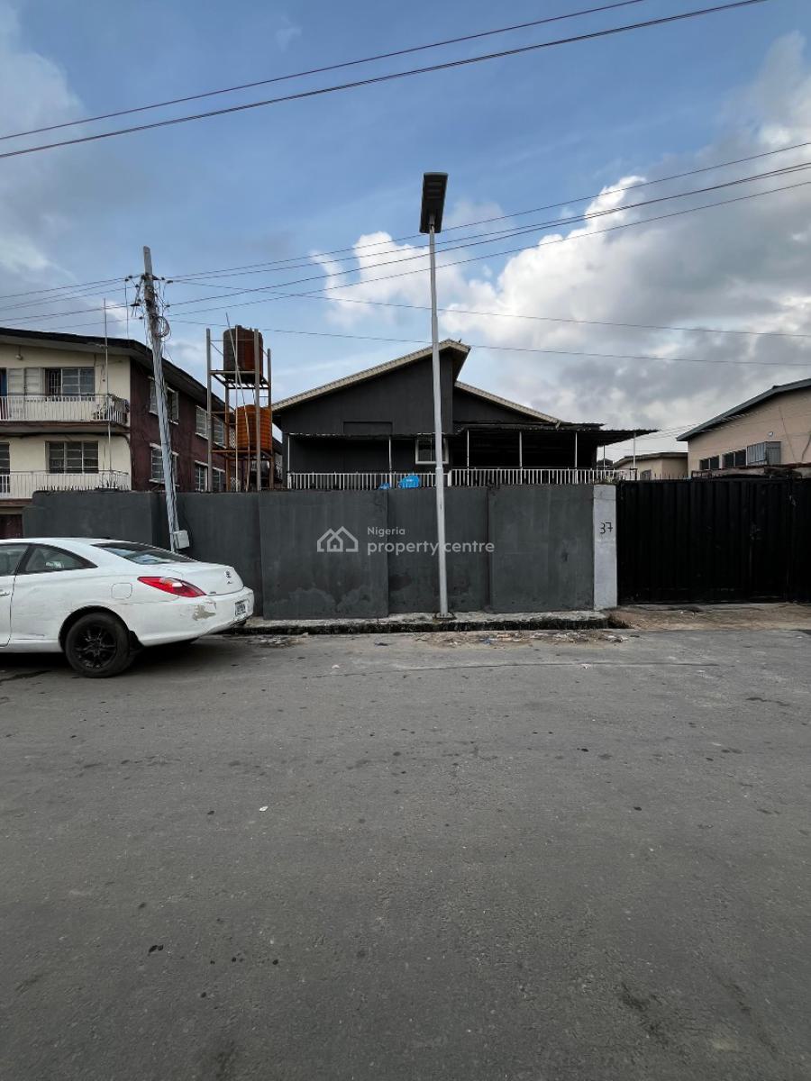 Blocks of Flats in The Most Beautiful Location on a 670sqm Land, Bode Thomas, Bode Thomas, Surulere, Lagos, Block of Flats for Sale