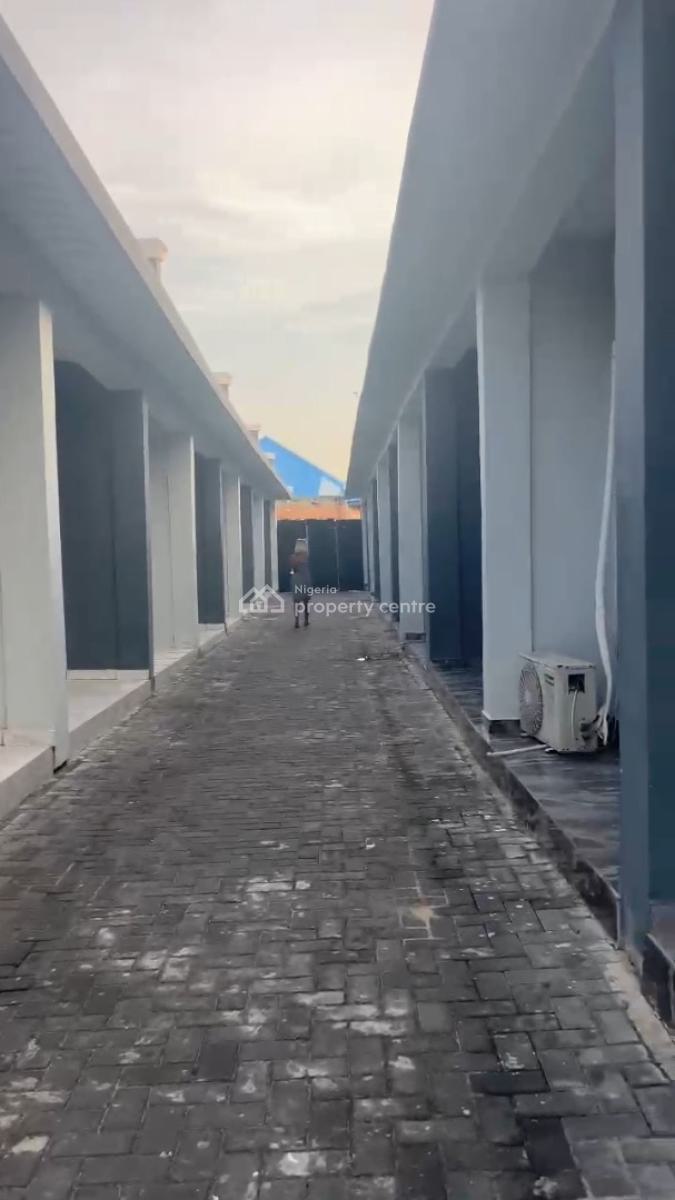 Well Maintained Self-contain, Awoyaya, Ibeju Lekki, Lagos, Self Contain (single Rooms) for Sale