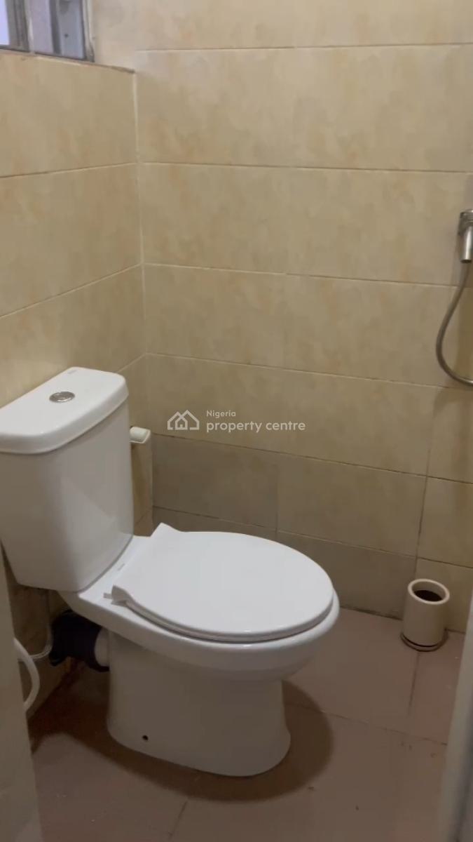 Well Maintained Self-contain, Awoyaya, Ibeju Lekki, Lagos, Self Contain (single Rooms) for Sale