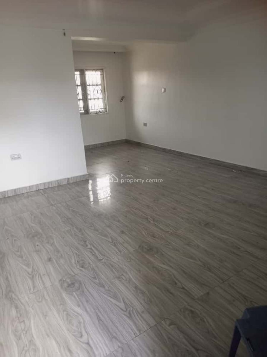 Tolet.   Anytribe Is Welcome and for Salary Earners Direct Client Only, Off Adetola Aguda, Surulere, Lagos, Flat / Apartment for Rent