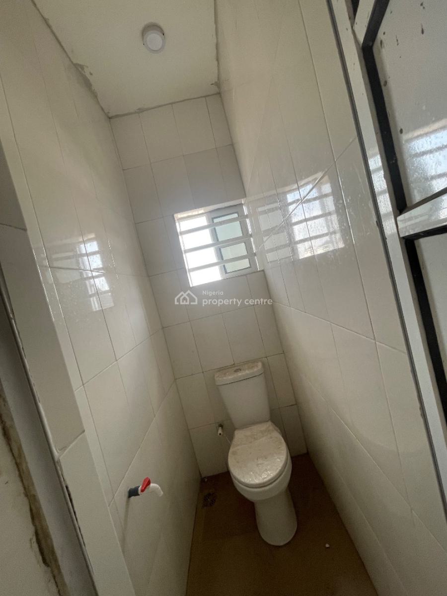 Newly Built Miniflat Downstairs with Modern Facilities Water Heater, Gbagada, Lagos, Mini Flat (room and Parlour) for Rent