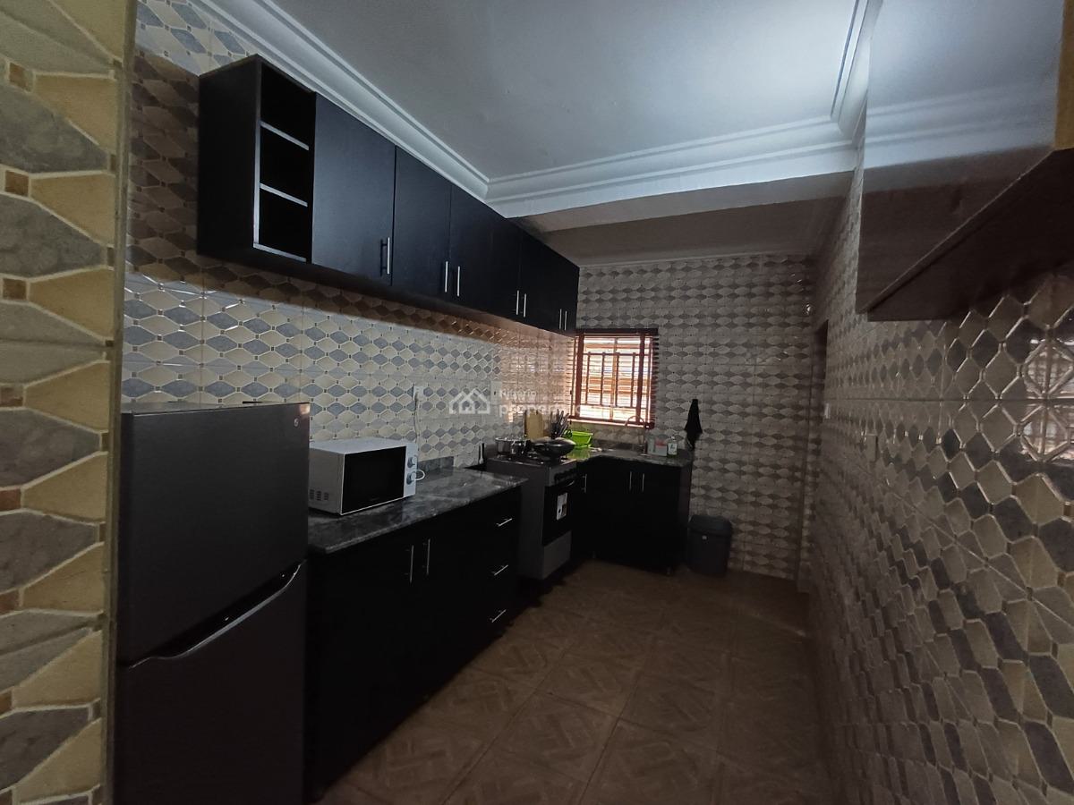 Fully Furnished One Bedroom Flat on The Ground Floor, Wuse 2, Abuja, Flat / Apartment for Rent