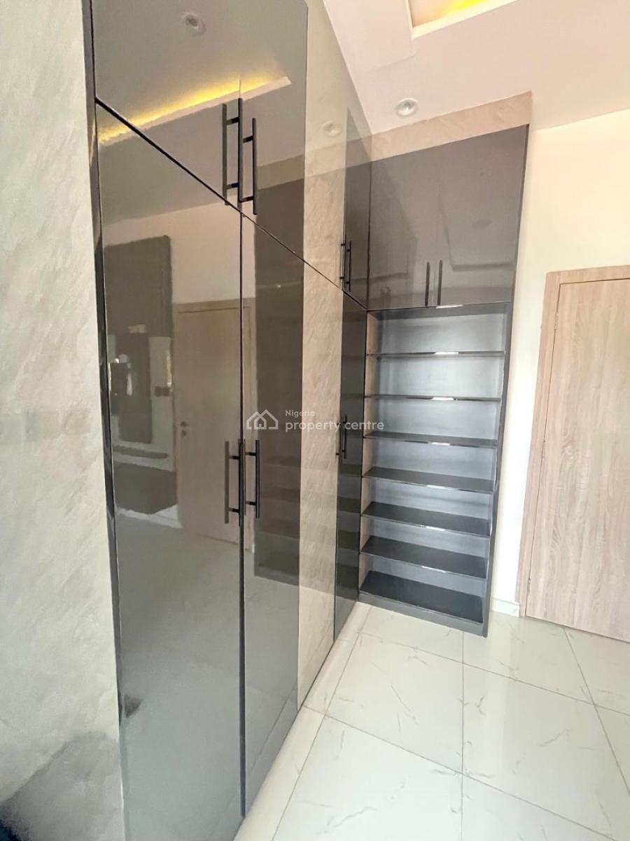 Massive 4 Bedroom Duplex  with Excellent Facilities, Chevron, Lekki, Lagos, Terraced Duplex Short Let