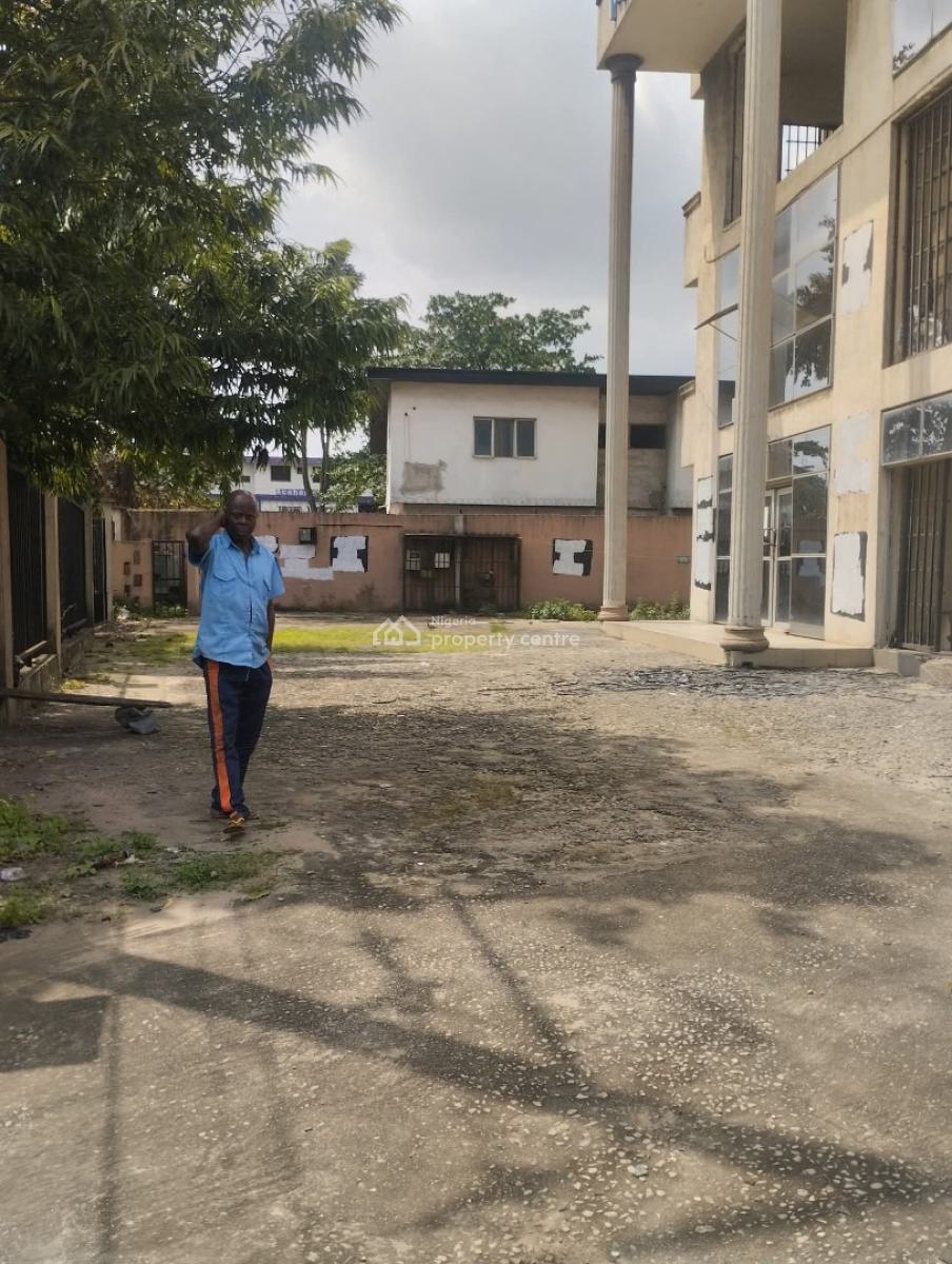 3 Storey Building Open Office Space Lying on a 1,172sqm of Dry Land, Adeniyi Jones, Ikeja, Lagos, Commercial Property for Sale