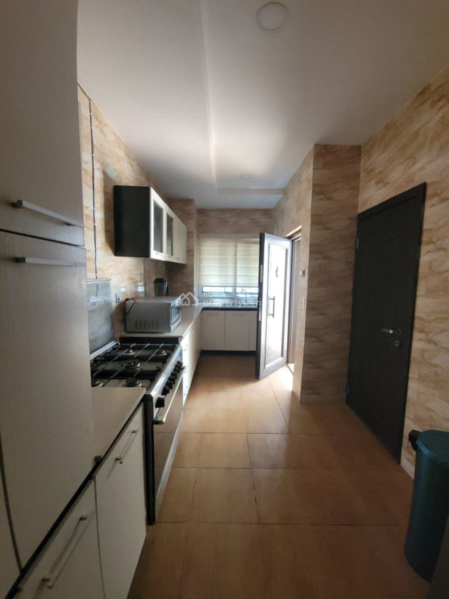 Exquisitely Finished 3-bedroom Fully Furnished Apartment, Kolapo Ishola Gra, Akobo, Ibadan, Oyo, Flat / Apartment for Rent