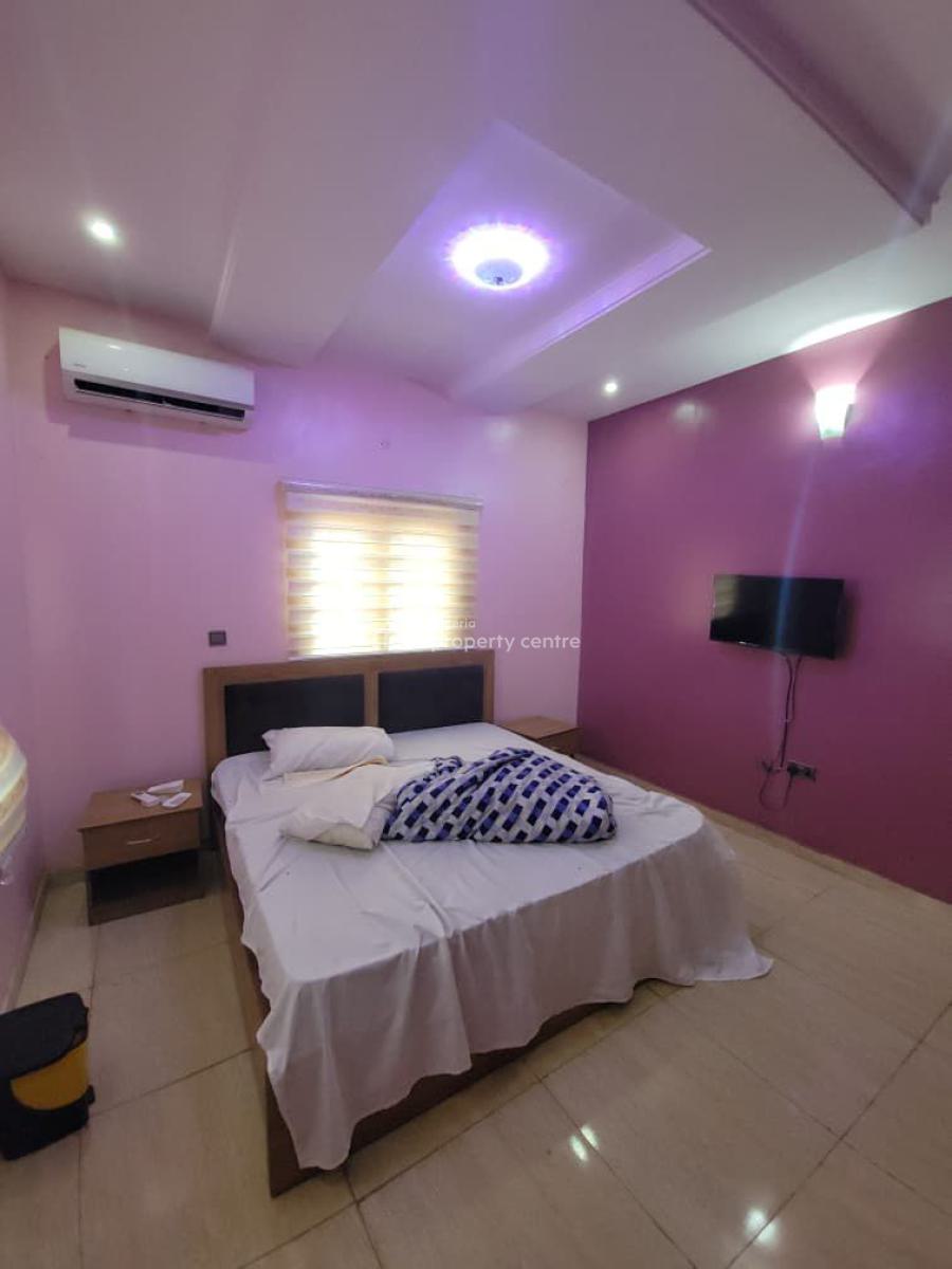 Exquisitely Finished 3-bedroom Fully Furnished Apartment, Kolapo Ishola Gra, Akobo, Ibadan, Oyo, Flat / Apartment for Rent