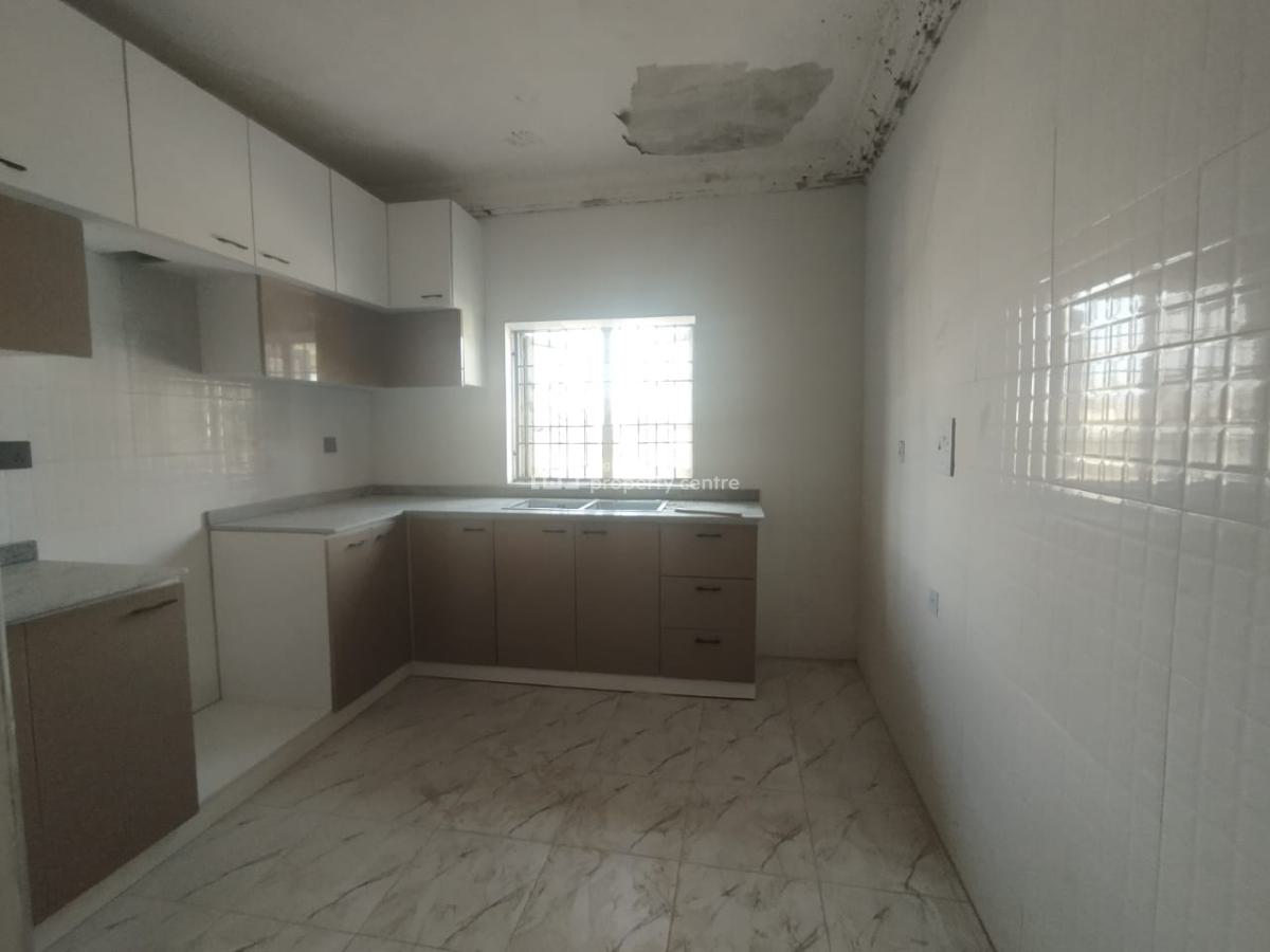 a Very Good Spacious 3-bedroom Flat, Area 1 Abuja. ( Video of The House Is Attached), Area 1, Garki, Abuja, Flat / Apartment for Rent