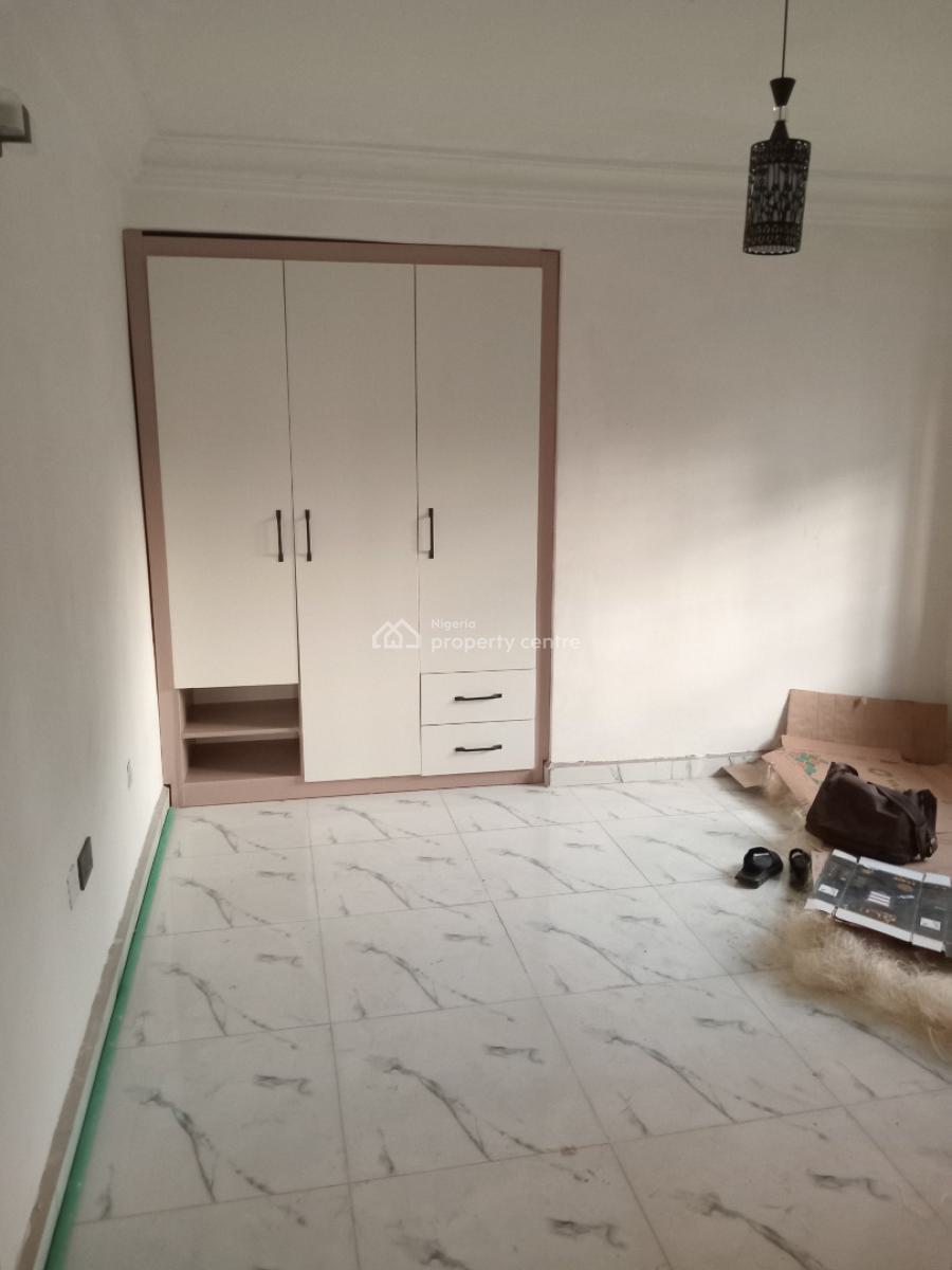 a Very Good Spacious 2-bedroom Flat, Area 1, ( Video of The House Is Attached), Area 1, Garki, Abuja, Flat / Apartment for Rent