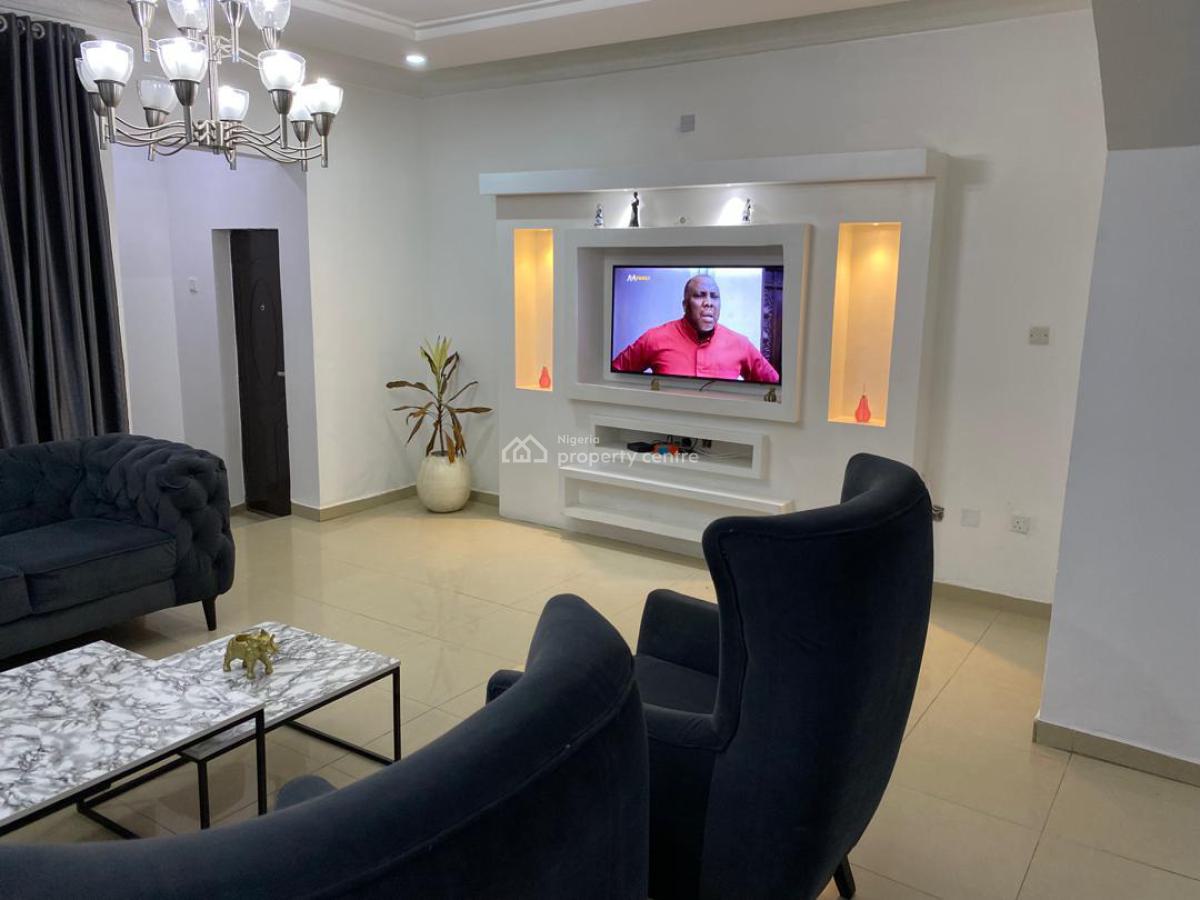 Fully Furnished 3 Bedroom Flat on The Ground Floor, Mabushi, Abuja, Flat / Apartment for Rent