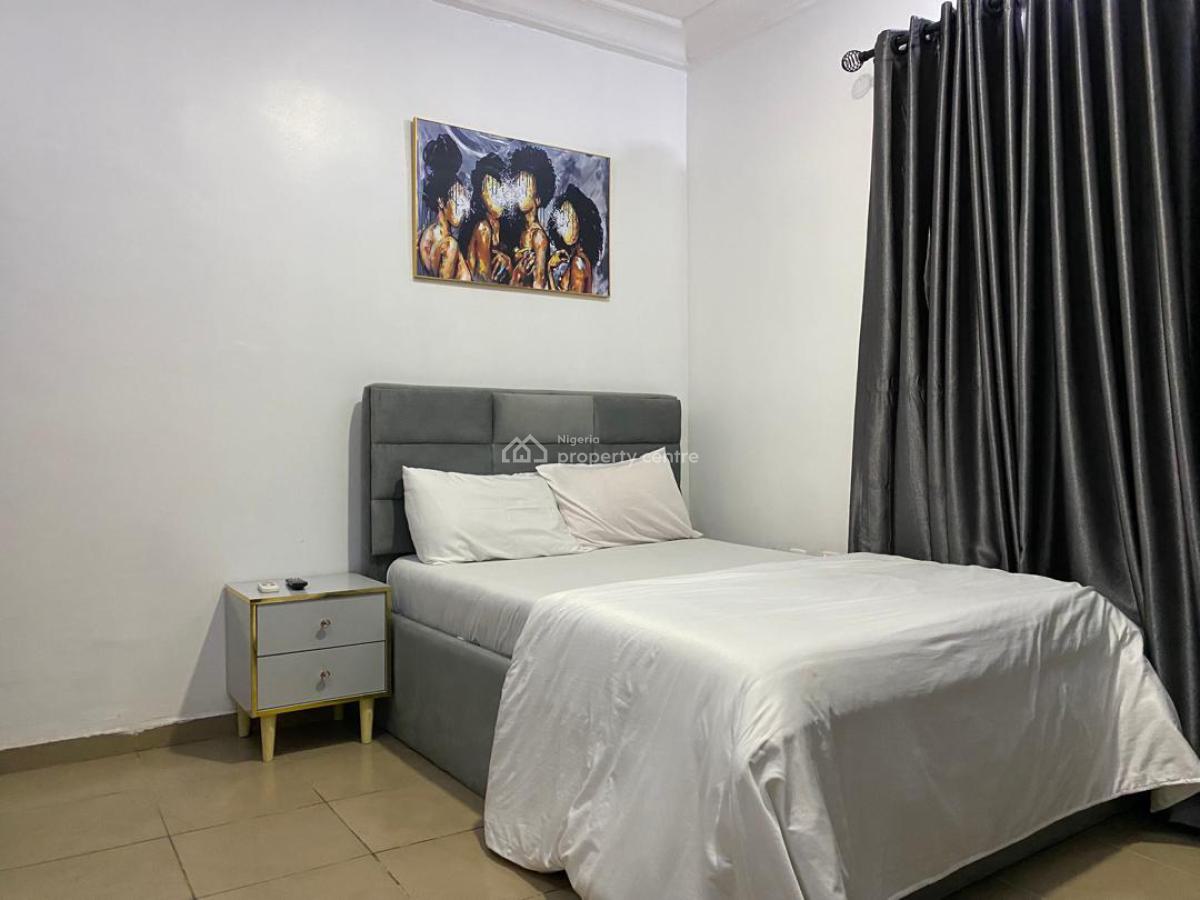 Fully Furnished 3 Bedroom Flat on The Ground Floor, Mabushi, Abuja, Flat / Apartment for Rent