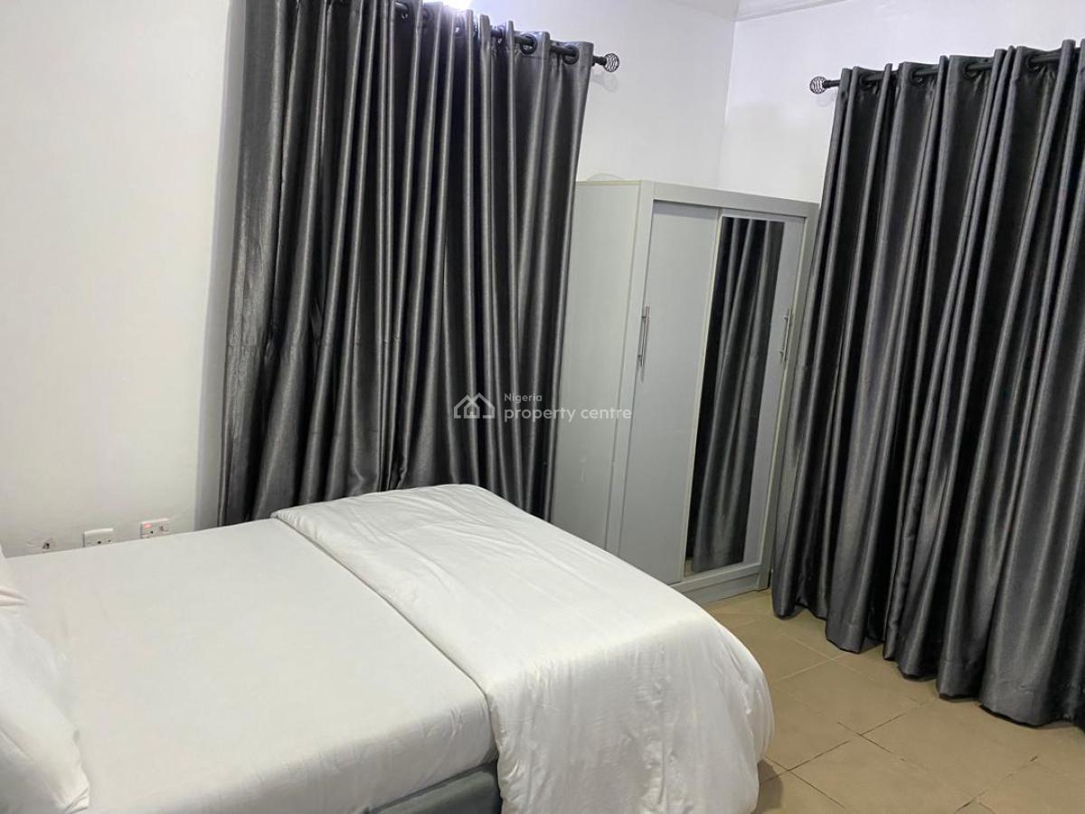 Fully Furnished 3 Bedroom Flat on The Ground Floor, Mabushi, Abuja, Flat / Apartment for Rent