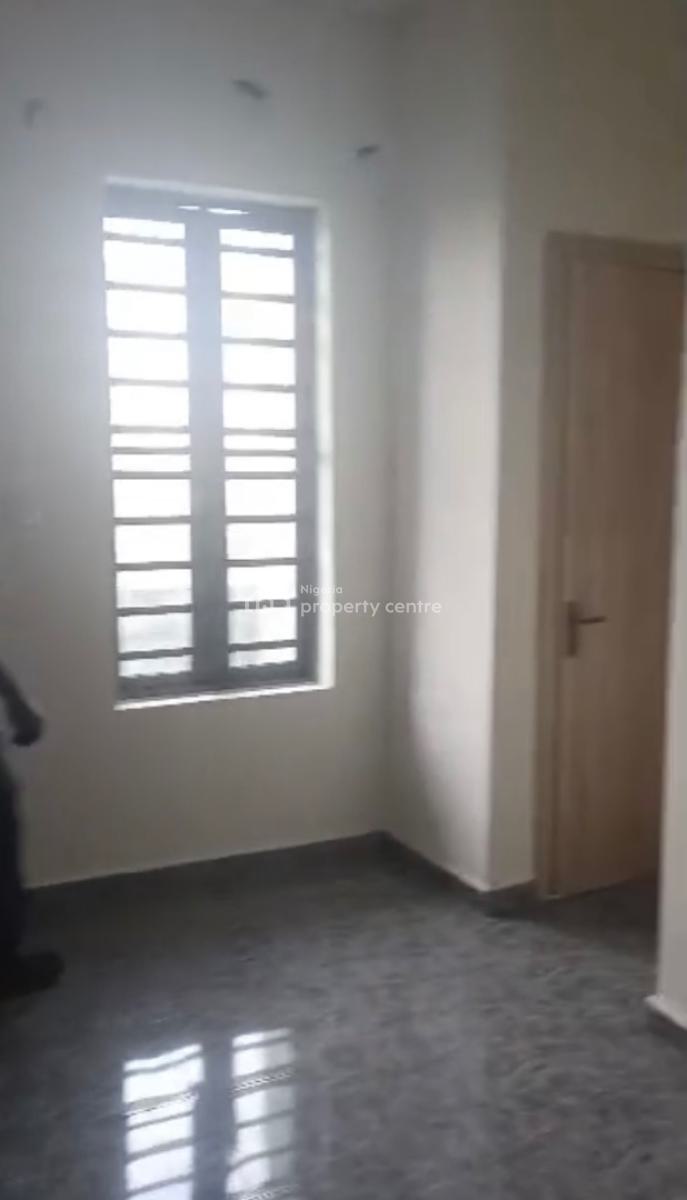 2 Bedroom Apartment Available, Lekki Scheme Peninsula Scheme 2 Estate, Ajah, Lagos, Flat / Apartment for Rent