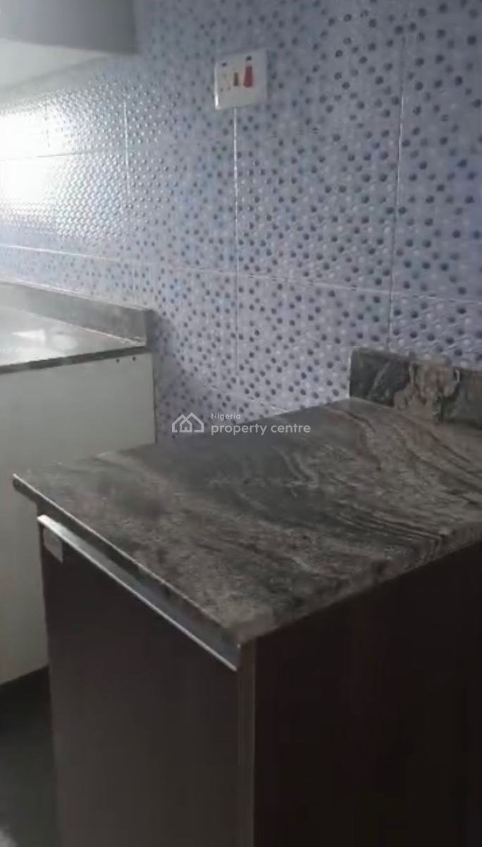 2 Bedroom Apartment Available, Lekki Scheme Peninsula Scheme 2 Estate, Ajah, Lagos, Flat / Apartment for Rent