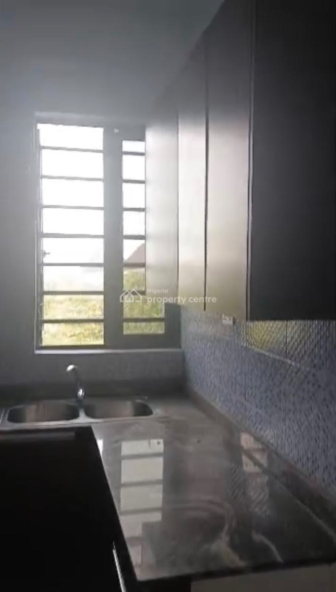 2 Bedroom Apartment Available, Lekki Scheme Peninsula Scheme 2 Estate, Ajah, Lagos, Flat / Apartment for Rent