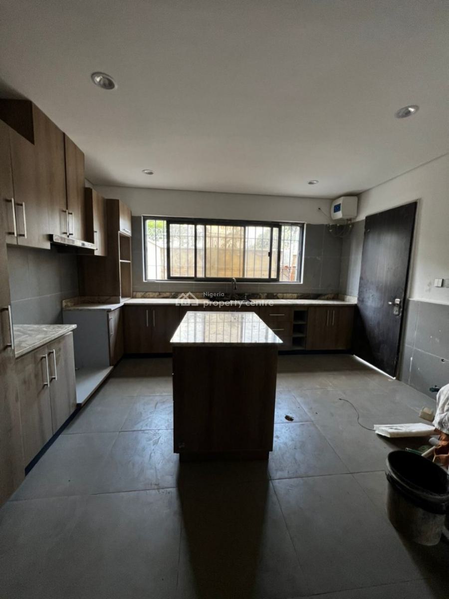 a Brand New 4-bedroom Semi-detached Duplex + 1 Bq, Diplomatic Zone, Katampe Extension, Katampe, Abuja, Semi-detached Duplex for Rent