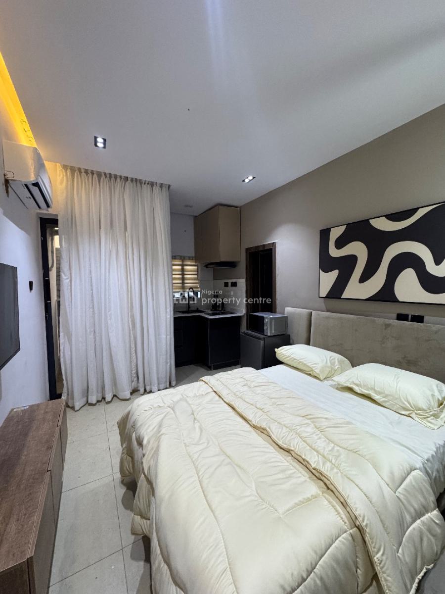 Executive Studio Apartment for Airbnb with Laundromat, Adelabu, Surulere, Lagos, Self Contain (single Rooms) Short Let