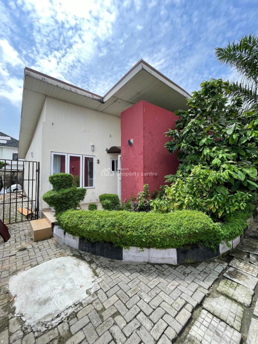 4 Bedroom Bungalow with Solar Inverter, South Point Estate, Orchid Road, Ikota, Lekki, Lagos, Detached Bungalow for Rent