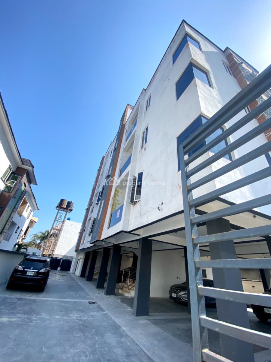 Classic 2 Bedroom Apartment in a Secure Estate, Agungi, Lekki, Lagos, Flat / Apartment for Rent