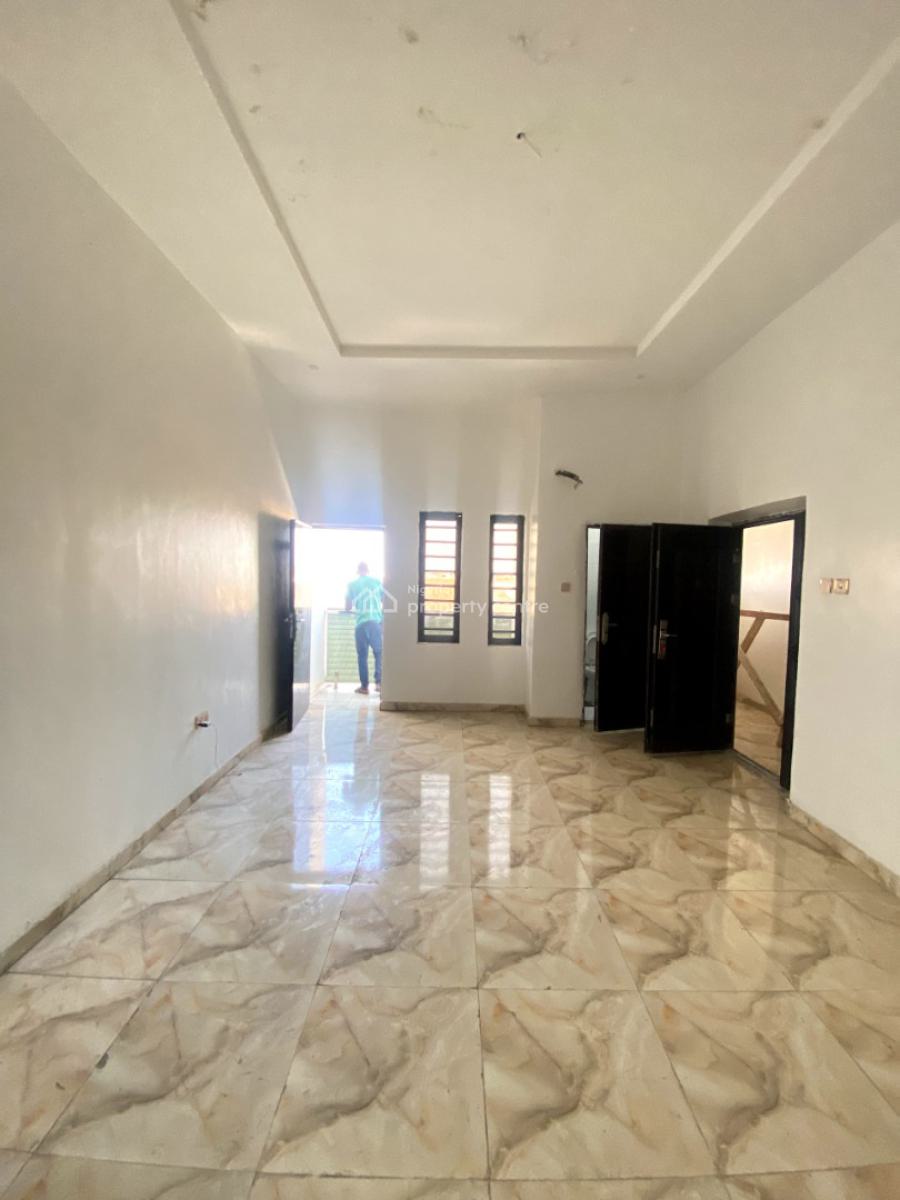 Classic 2 Bedroom Apartment in a Secure Estate, Agungi, Lekki, Lagos, Flat / Apartment for Rent