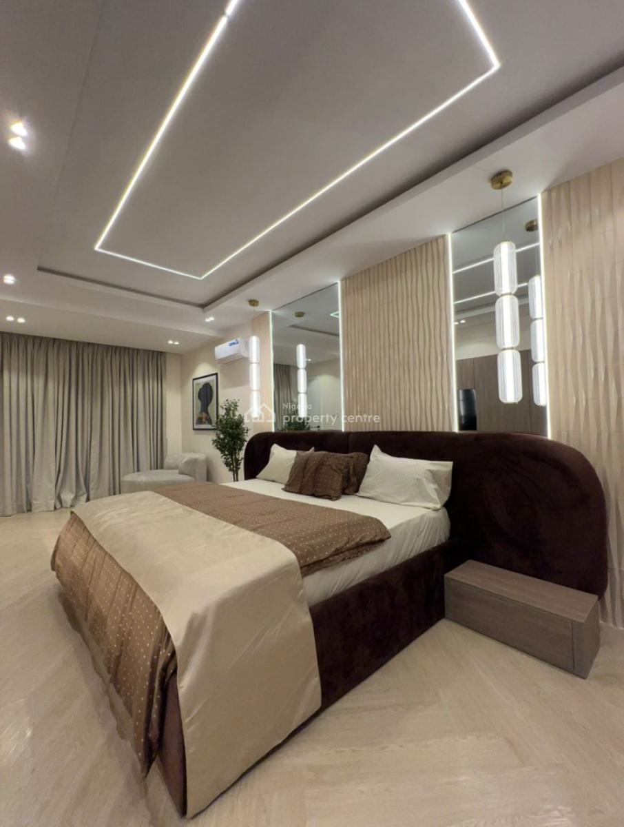 Newly Furnished 2 Bedroom with Ps5, Swimming Pool & Gym, Lekki Phase 1, Lekki, Lagos, Flat / Apartment Short Let