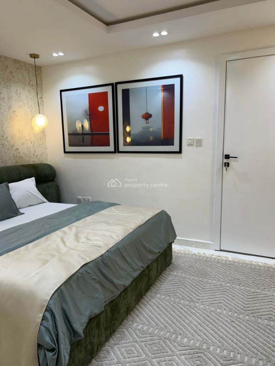 Newly Furnished 2 Bedroom with Ps5, Swimming Pool & Gym, Lekki Phase 1, Lekki, Lagos, Flat / Apartment Short Let