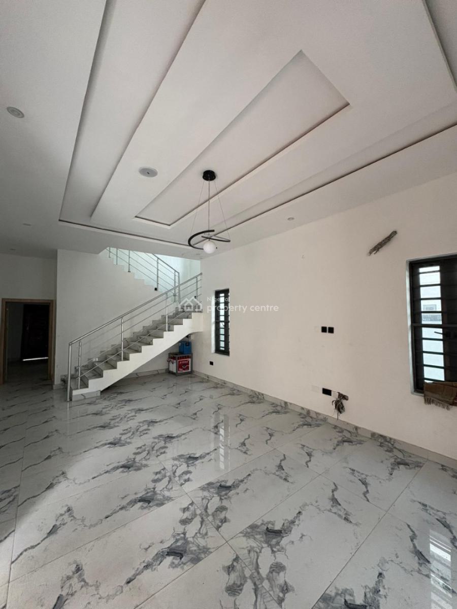 Spacious & Secure! 5-bedroom Detached Duplex with Ample Parking, Ologolo, Lekki, Lagos, Detached Duplex for Sale