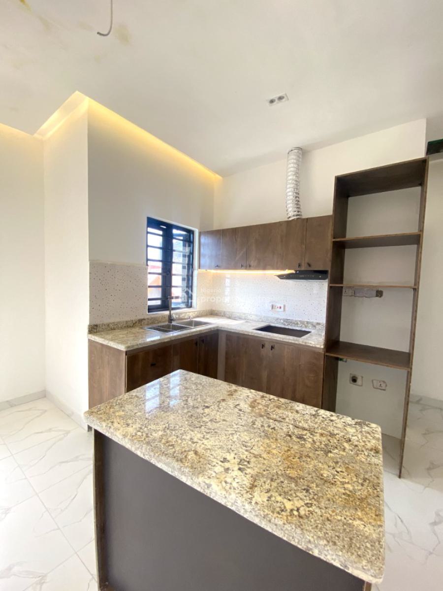 Lovely 2 Bedroom Apartment in a Secure Estate, Agungi, Lekki, Lagos, Flat / Apartment for Rent