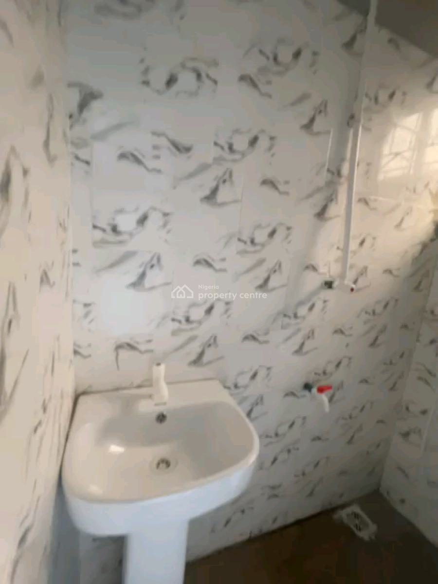 Standard and Newly Built Self Contain, Sungas, Shomolu, Lagos, Self Contain (single Rooms) for Rent