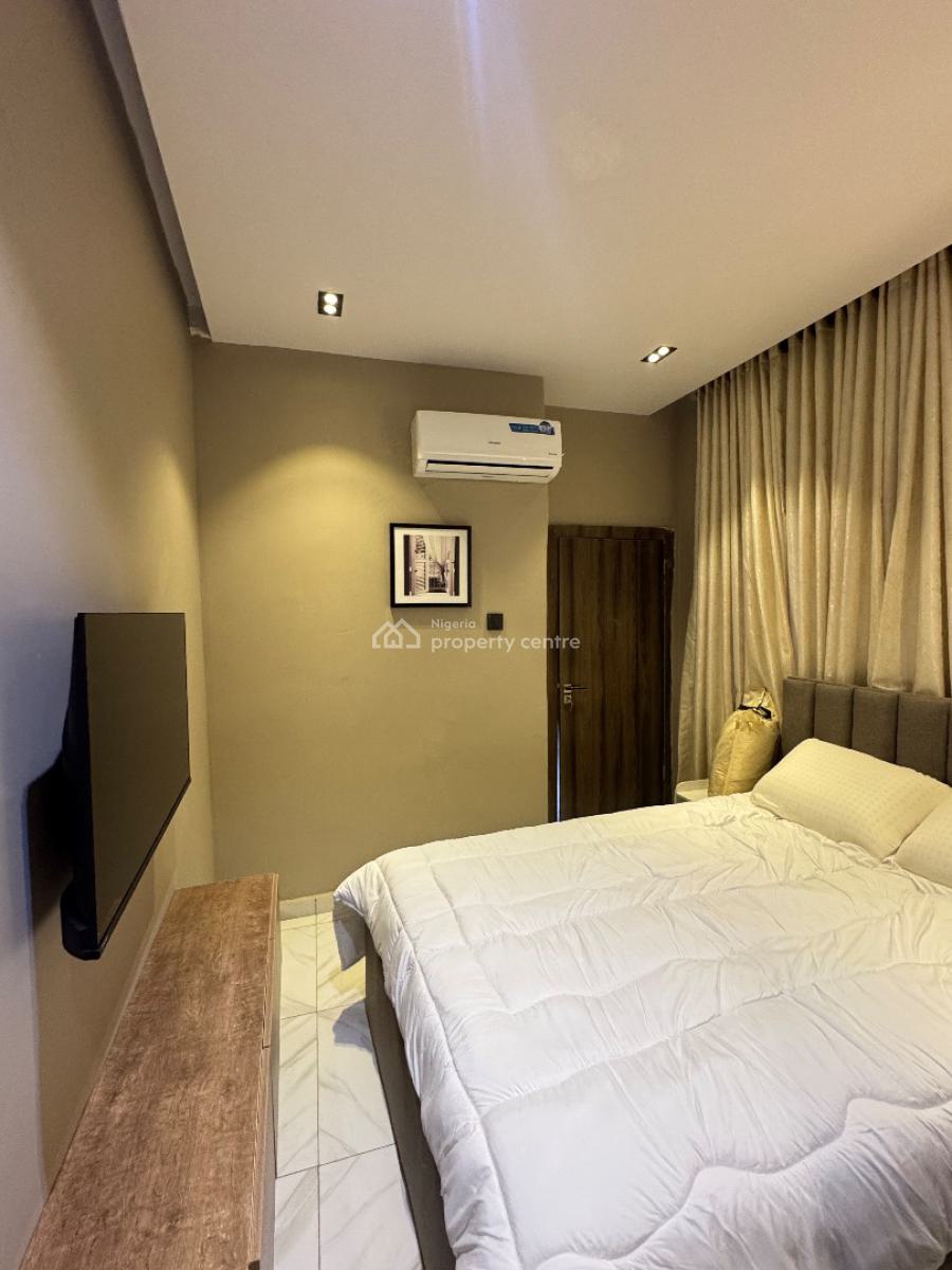 Beautifully Designed 1 Bedroom Apartment for Airbnb, Surulere, Lagos, Mini Flat (room and Parlour) Short Let