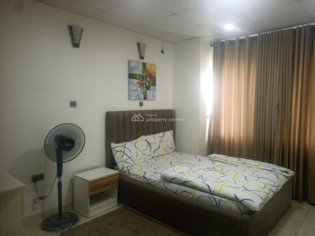 Luxury at Its Best! 3-bedroom Apartment with Modern Amenities, Victoria Island (vi), Lagos, Flat / Apartment for Rent