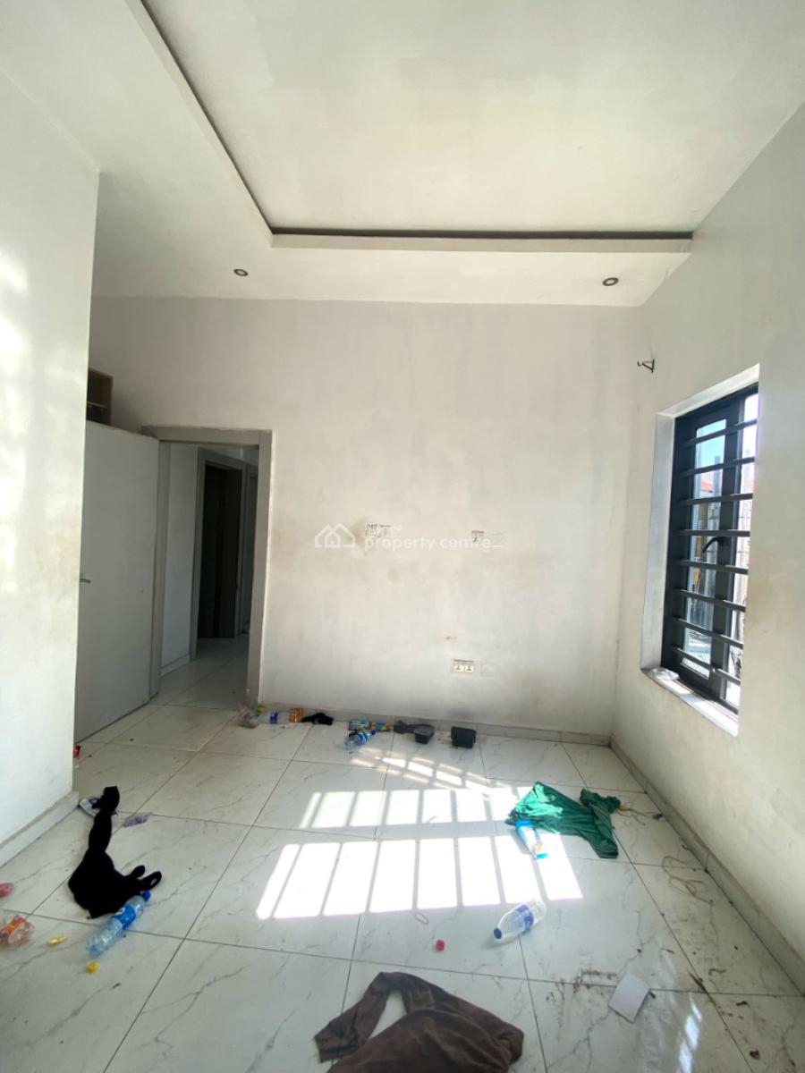 Classic 4 Bedroom Semi Detached Duplex in a Secure Estate, Agungi, Lekki, Lagos, Semi-detached Duplex for Rent