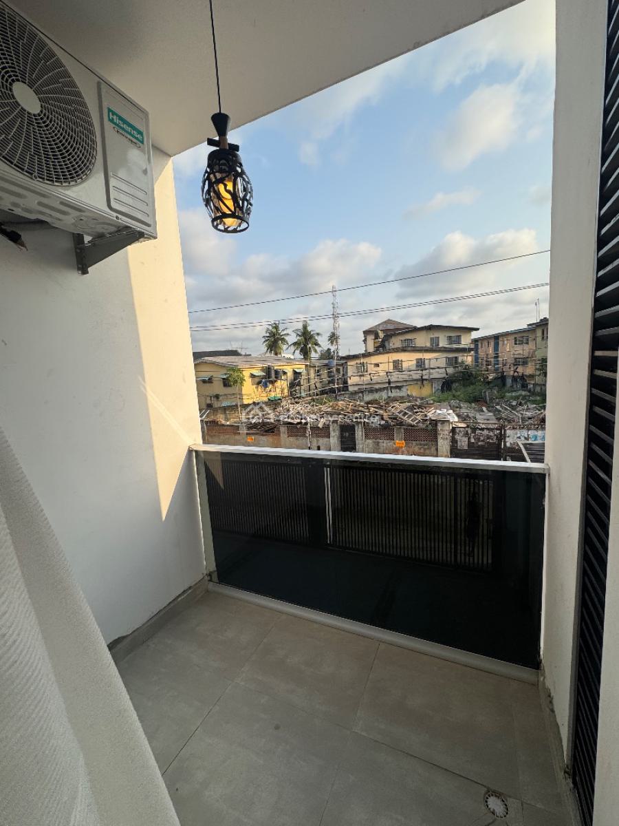 Premium One Bedroom Apartment for Airbnb with Top Notch Designs, Alluring 1 Bedroom Apartment for Shortlet in a Calm Environ, Adelabu, Surulere, Lagos, Mini Flat (room and Parlour) Short Let