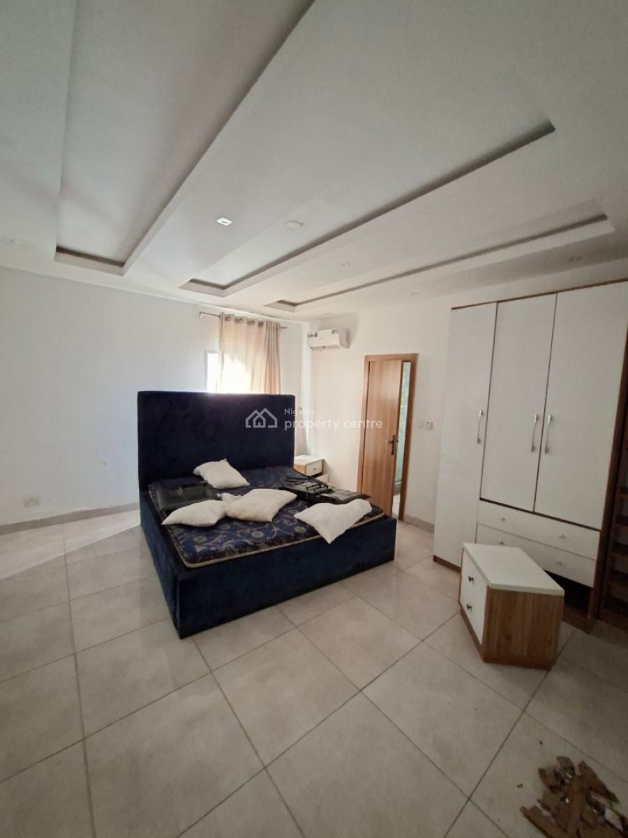 3 Bedroom Maisonnette, Right Handside By Nike Art Gallery, Lekki Phase 1, Lekki, Lagos, Terraced Duplex for Rent