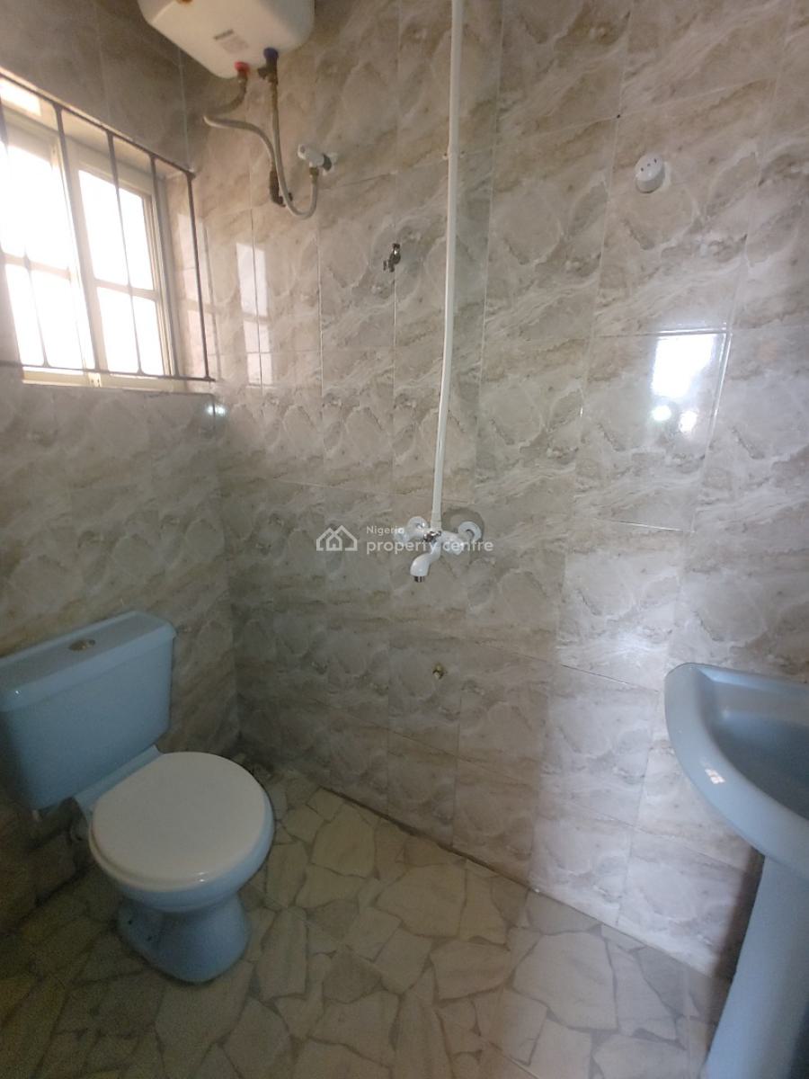 Sharp 2 Bedrooms in an Estate, Sangotedo, Ajah, Lagos, Flat / Apartment for Rent