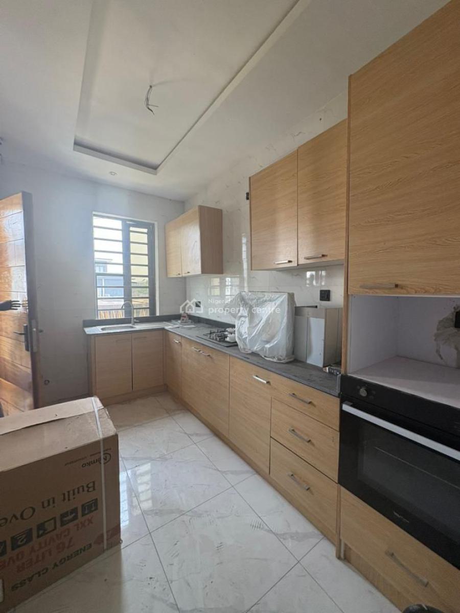 Lekki Phase 1, Lagos Greatest! 3-bedroom Semi-detached, Lekki Phase 1, Lekki, Lagos, Semi-detached Duplex for Sale