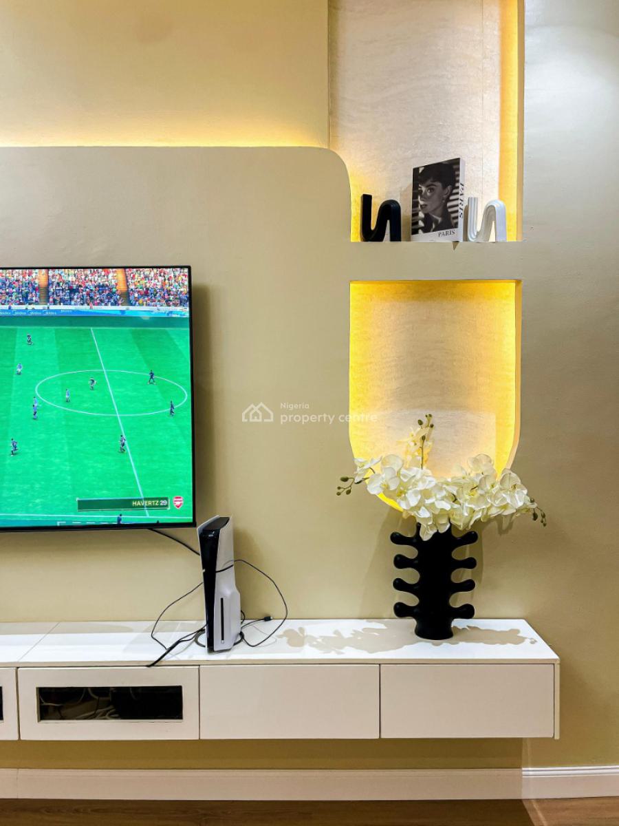 Luxury 1bedroom with Swimming Pool, Ps5 & Board Games, Off Spar Road, Ikate, Lekki, Lagos, Flat / Apartment Short Let