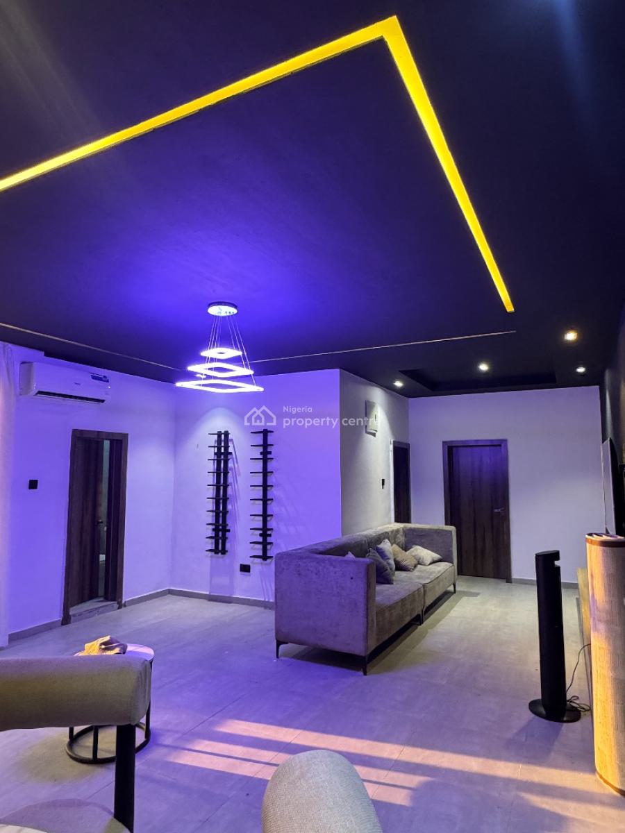 Amazing 2 Bedroom Apartment for Airbnb, Top Notch 2 Bedroom Apartment with Excellent Interior, Adelabu, Surulere, Lagos, Flat / Apartment for Sale