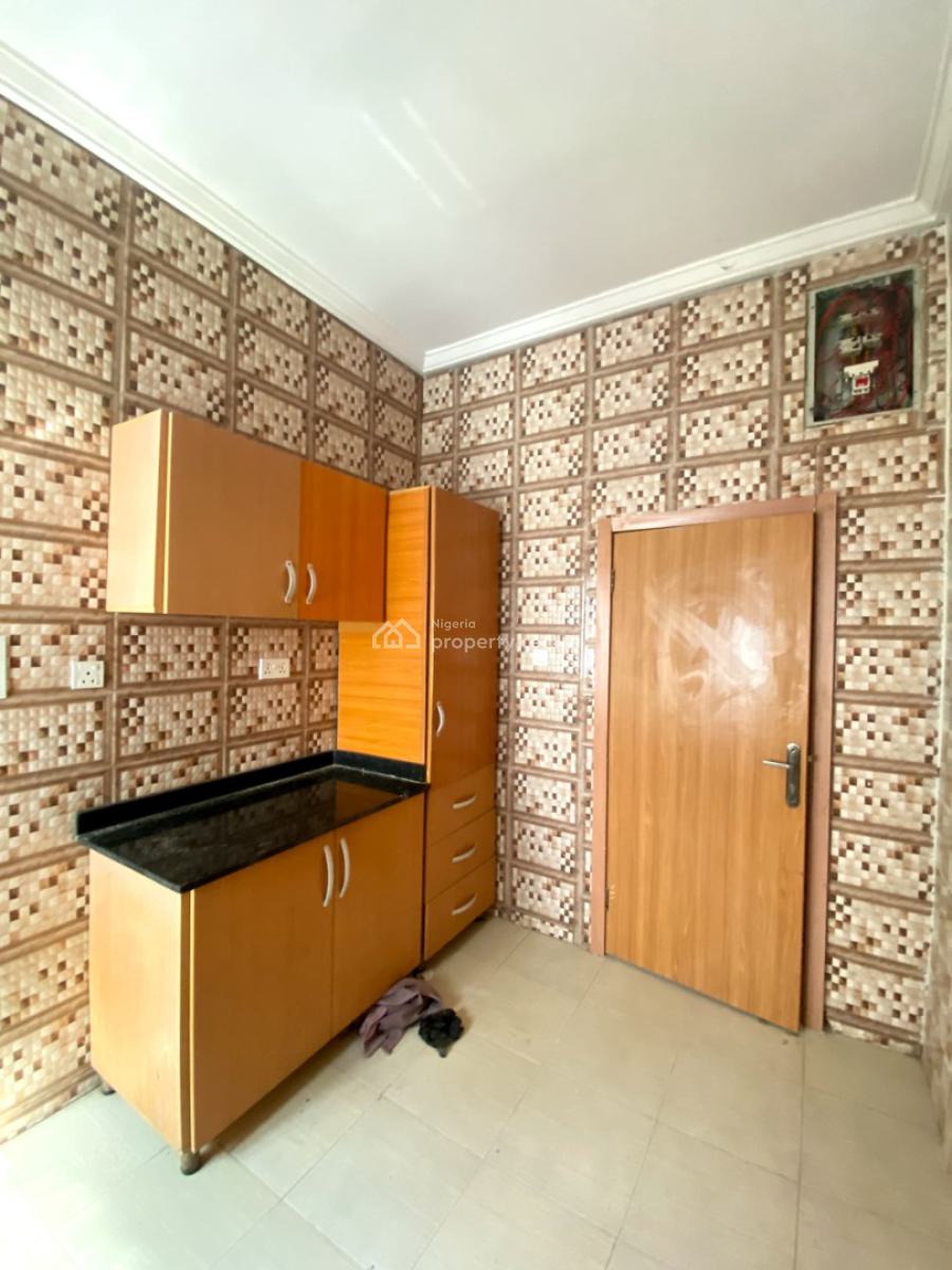 Exquisite 3 Bedroom Apartment in a Secure Estate, Ikota, Lekki, Lagos, Flat / Apartment for Rent
