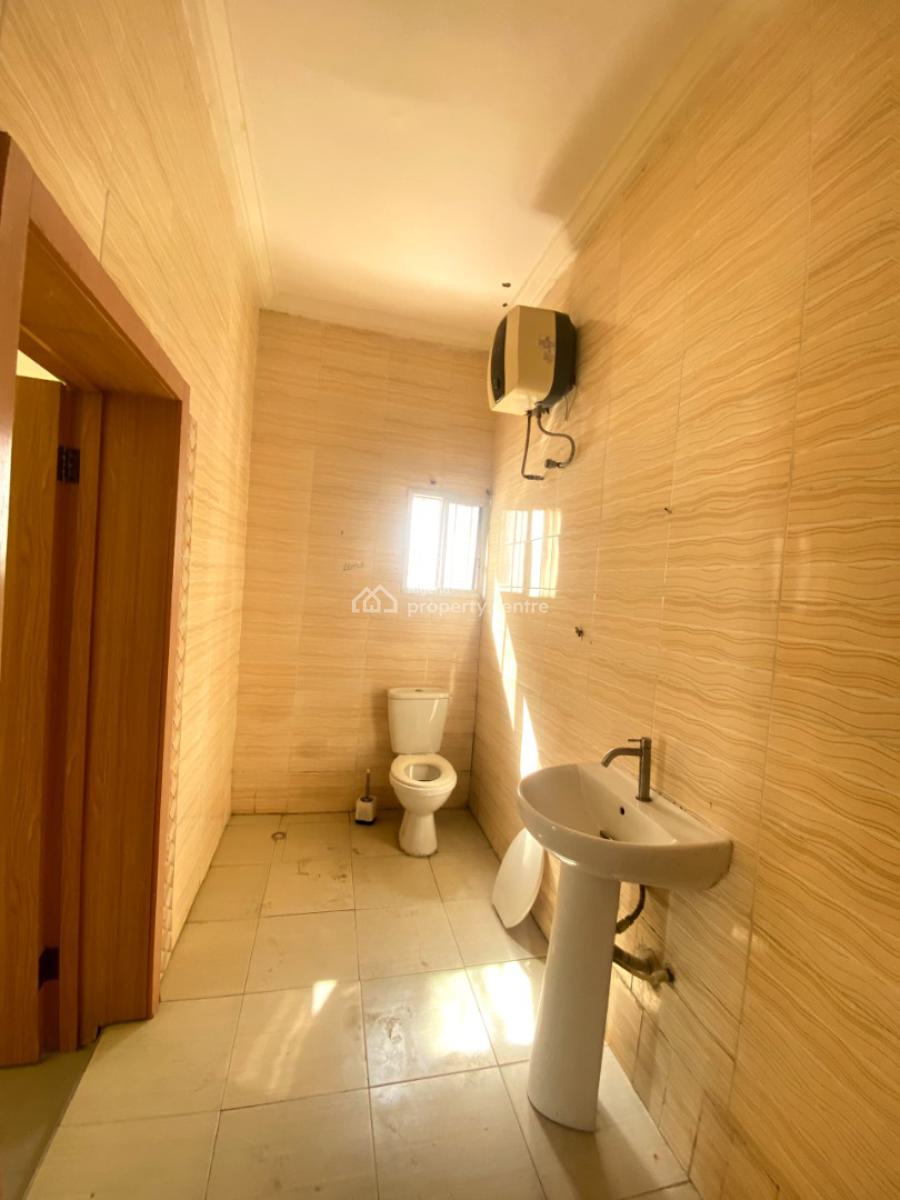 Exquisite 3 Bedroom Apartment in a Secure Estate, Ikota, Lekki, Lagos, Flat / Apartment for Rent