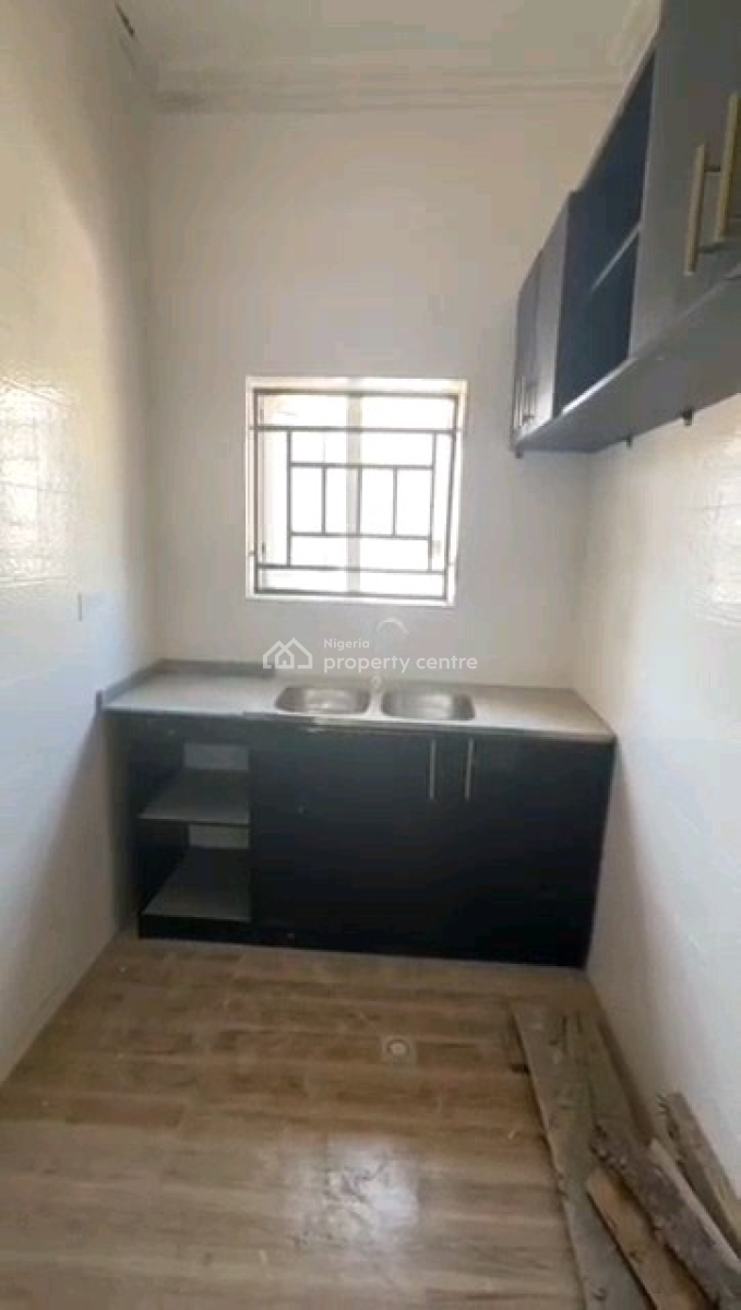 Luxury Brand-new 1-bedroom Apartment in The Prestigious, Guzape District, Abuja, Mini Flat (room and Parlour) for Rent