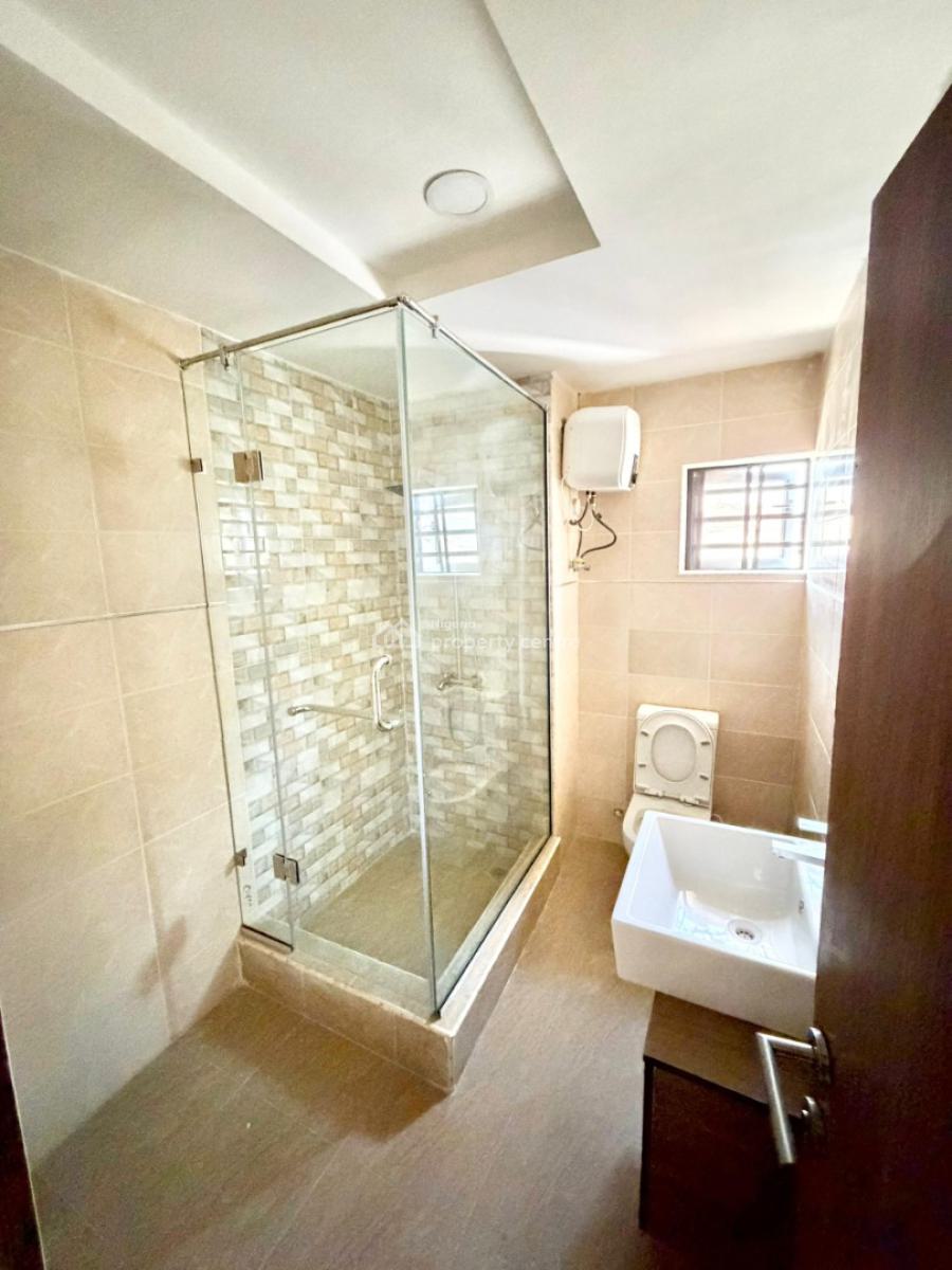 4 Bedroom Terrace Duplex with Bq, Ologolo, Lekki, Lagos, Terraced Duplex for Sale