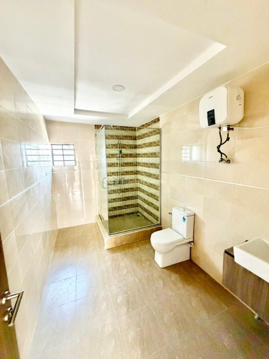 4 Bedroom Terrace Duplex with Bq, Ologolo, Lekki, Lagos, Terraced Duplex for Sale