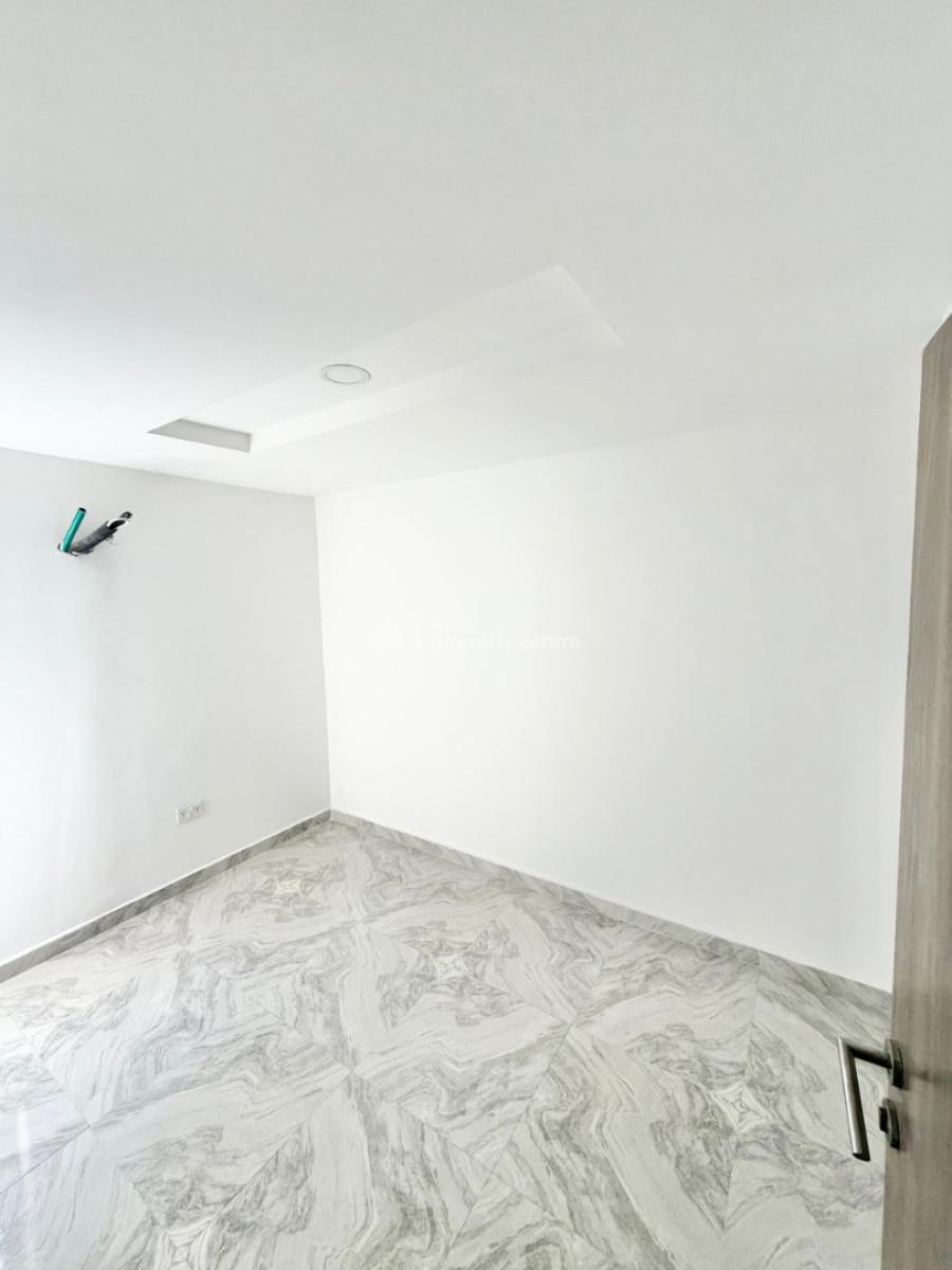 4 Bedroom Terrace Duplex with Bq, Ologolo, Lekki, Lagos, Terraced Duplex for Sale