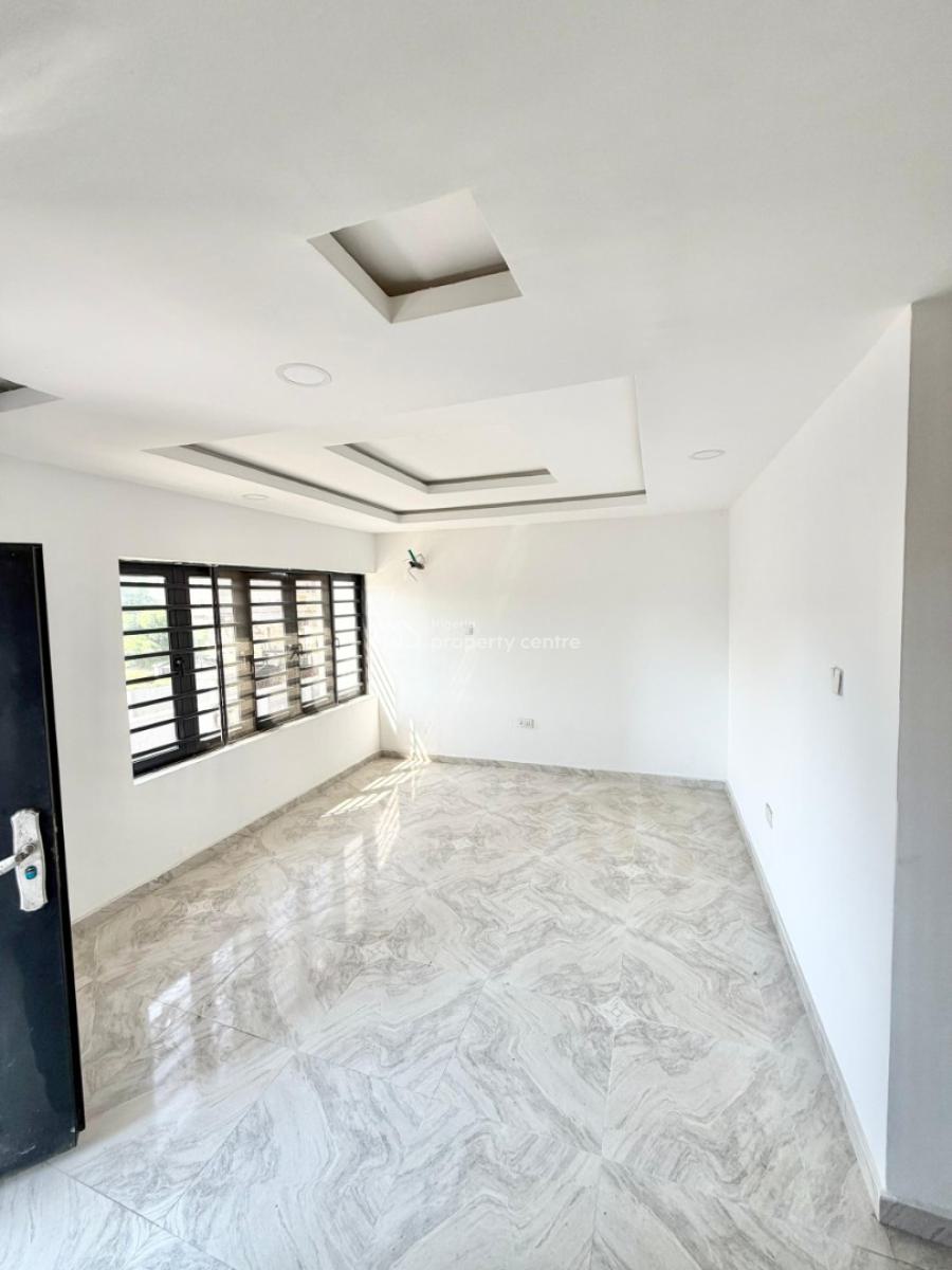 4 Bedroom Terrace Duplex with Bq, Ologolo, Lekki, Lagos, Terraced Duplex for Sale