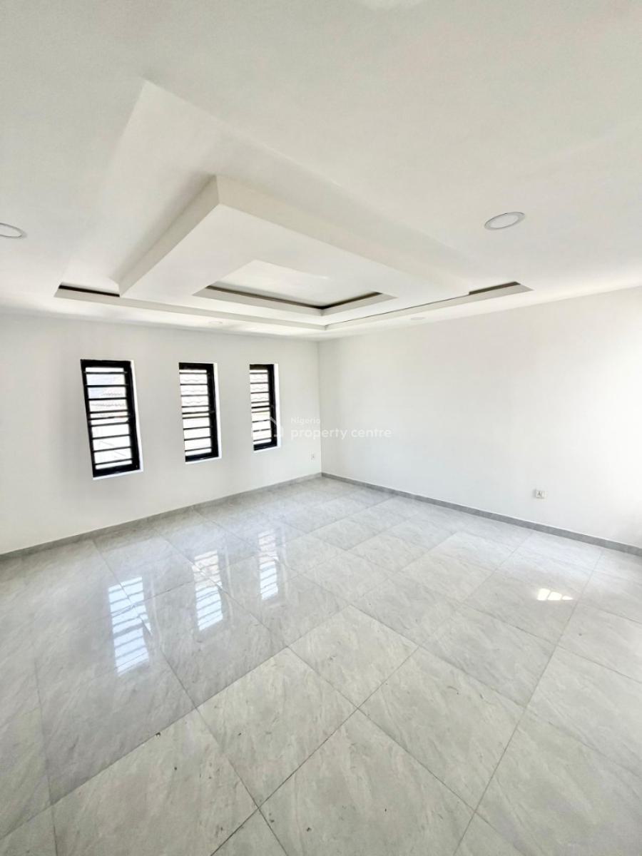 4 Bedroom Terrace Duplex with Bq, Ologolo, Lekki, Lagos, Terraced Duplex for Sale