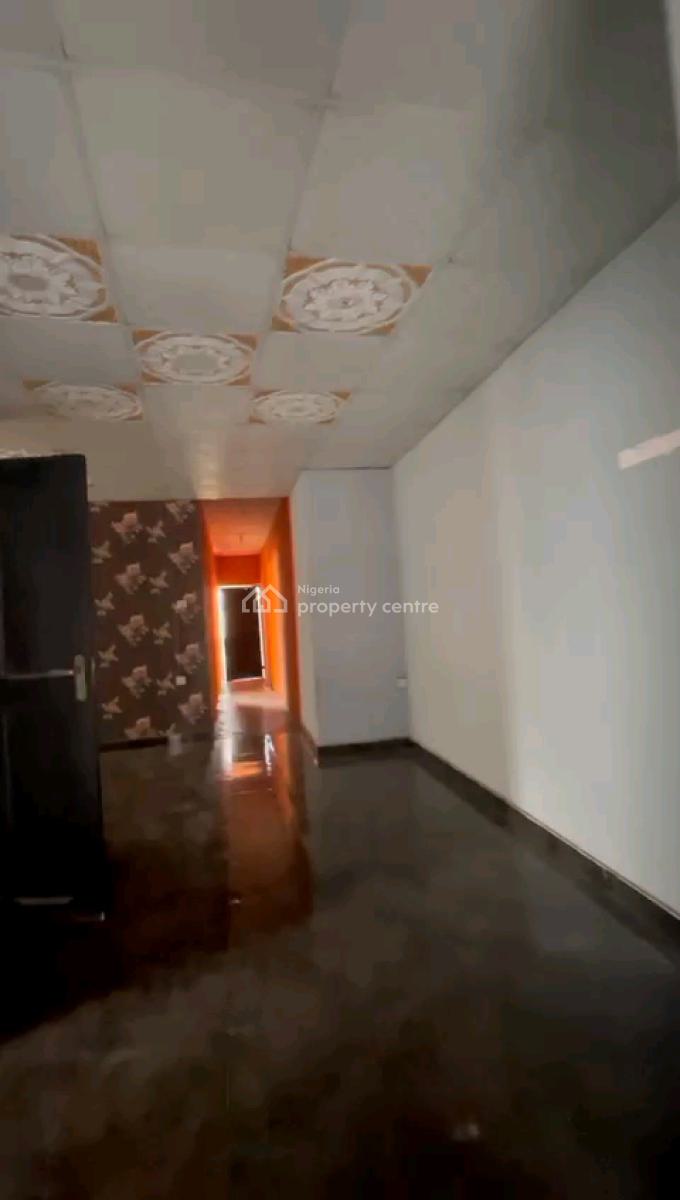 Standard and Spacious 2 Bedroom Flat, Soluyi, Soluyi, Gbagada, Lagos, Flat / Apartment for Rent