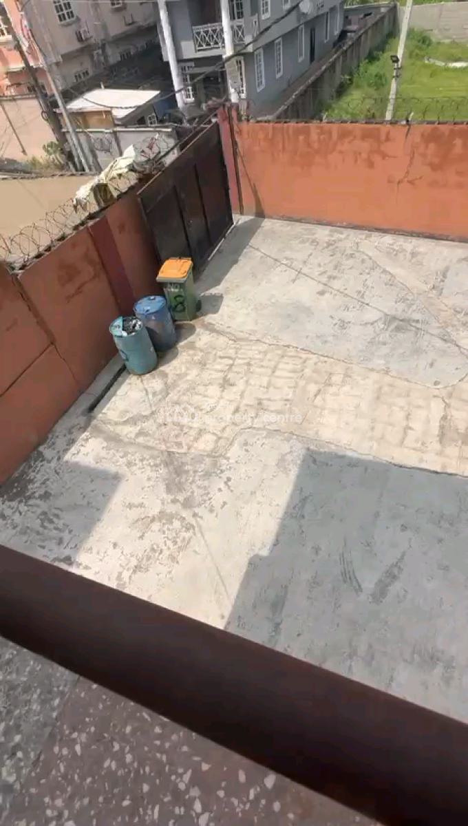 Standard and Spacious 2 Bedroom Flat, Soluyi, Soluyi, Gbagada, Lagos, Flat / Apartment for Rent