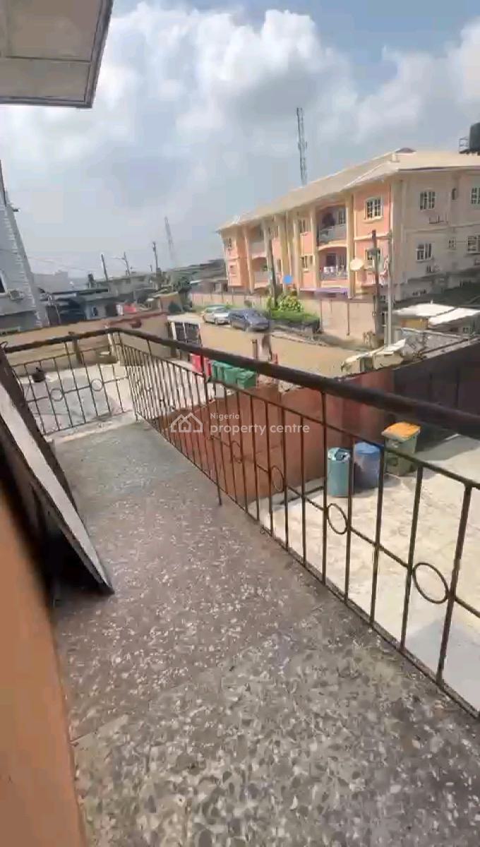 Standard and Spacious 2 Bedroom Flat, Soluyi, Soluyi, Gbagada, Lagos, Flat / Apartment for Rent