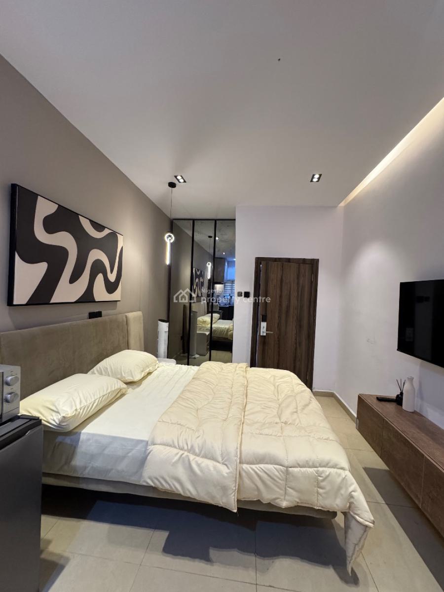 Exclusive 2 Bedroom  Apartment for Airbnb with Top Notch Interiors, Well Designed 2 Bedroom Apartment for Shortlet in a Calm Suburb, Surulere, Lagos, Flat / Apartment Short Let